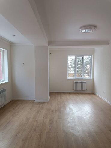 Продажа квартир: 3 комнаты, 76 м², Элитка, 2 этаж, Евроремонт