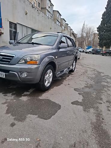 255 40 17: Kia Sorento: 2.5 l | 2007 il Ofrouder/SUV — 2