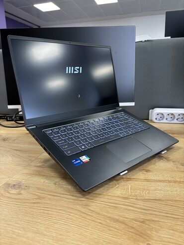 HP: MSI, 15.6 ", Intel Core i7, 512 GB