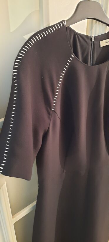 Ziyafət donları: Hamsı brend mallardı.Baha alınıb.hərəsi 1-2dəfə geyinilib — 18