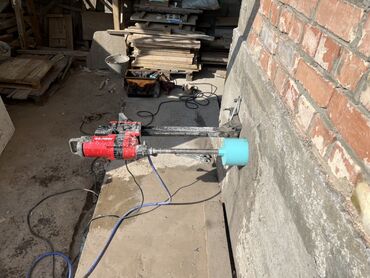 алмазная бурение: Алмазное бурение отверстий в бетоне и кирпиче - Бурение стен и