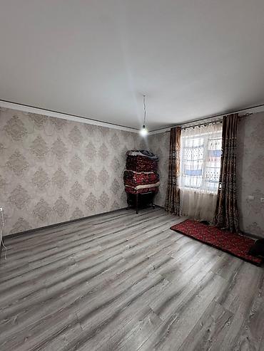 Продажа коттеджей и домов: 6 комнат и более, 250 м², 4 соток, Кара-Суу, Собственник — 11
