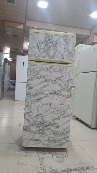 atlant soyuducu servis: İkiqapılı məişət soyuducusu - Üst hissədə ayrıca dondurucu bölmə, alt