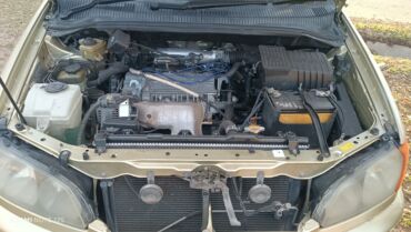 Toyota: Toyota Ipsum: 2001 г., 2 л, Автомат, Бензин, Минивэн — 7