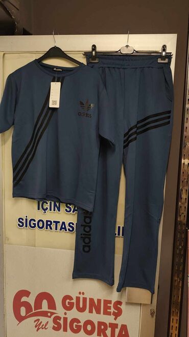 ivet trodelni kompleti: S,m,l,xl
3300