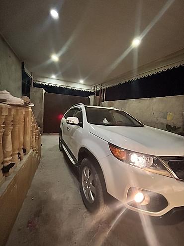 Kia: Kia Sorento ✅İdeal ✅Problemsiz ✅Bez krasqa ✅Udarsız ✅7Nəfərlik Əla bir — 5