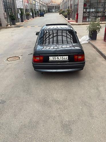 Opel: Opel Vectra: 2 l | 1994 il 270000 km Sedan — 6