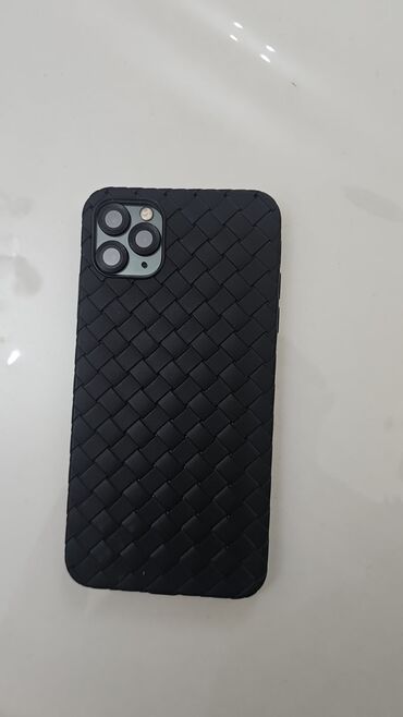 смартфон blackberry z30: IPhone 11 Pro Max, Б/у, 256 ГБ, Черный, Защитное стекло, Чехол, 89 %