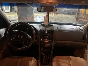 Nissan: Nissan Maxima: 2000 г., Автомат, Седан — 9