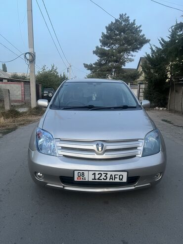 авто тойота ист: Toyota ist: 2003 г., 1.3 л, Автомат, Бензин, Седан