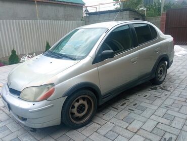 рассрочкага машина алам: Toyota Platz: 2002 г., 1.8 л, Автомат, Бензин, Седан