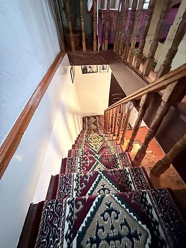 Продажа коттеджей и домов: Двухэтажный дом с двором и хозяйственными постройками, 13 соток село — 5