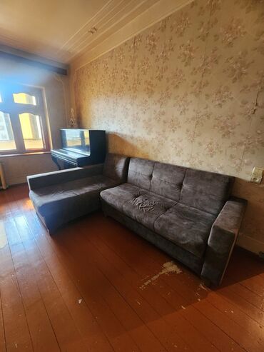 Masa və oturacaq dəstləri: Künc divan, İşlənmiş, Açılan, Bazalı, Parça, Çatdırılma yoxdur