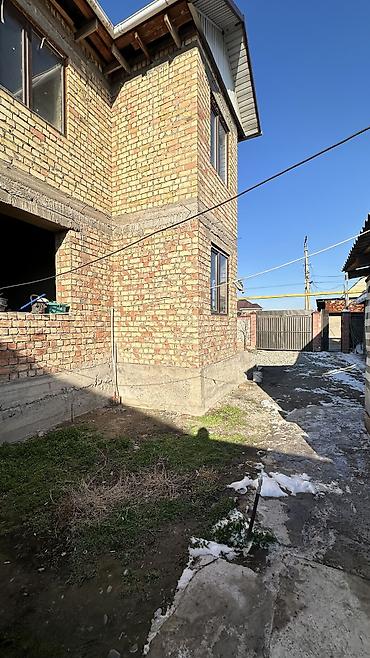 Продажа коттеджей и домов: 🔥 Шашылыш сатылат! 🏡 Эки кабаттуу үй 📍 Жайгашкан жери: Алтын Ордо — 8