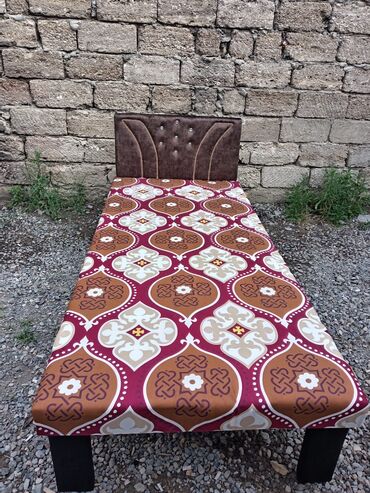 Digər biznes avadanlığı: Təzə çarpayılar. 1 nəfərlik çarpayılar 60 manat. 2 nəfərlik taxt 110 — 27