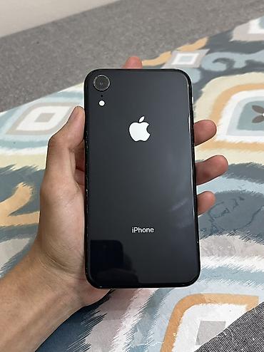 Apple iPhone: IPhone Xr, Б/у, 64 ГБ, Черный, Чехол, 79 % — 8