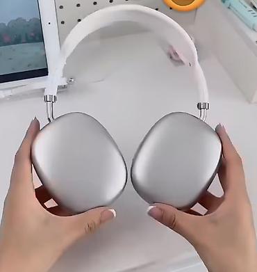 mikrofon tutucu: Premium over-ear simsiz qulaqcıq . - Minimalist, metalik gümüş rəngli — 1