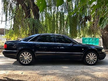 освежитель салона: Audi A8: 2000 г., 3.7 л, Типтроник, Бензин, Седан — 5