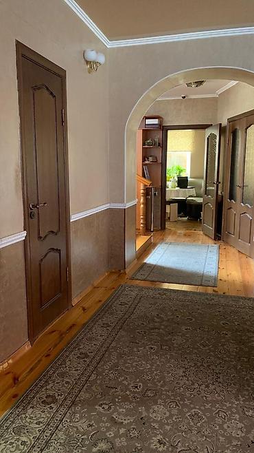 Продажа коттеджей и домов: Продаю Особняк Участок 4 сотки Документы : Красная книга, тех — 6