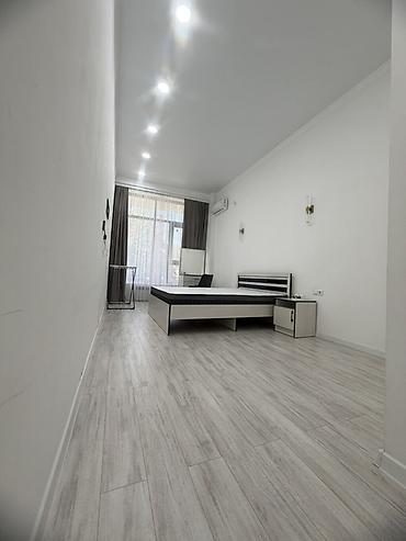 Сдается 2ух комнатная квартира 📍Район: КНУ 📐Площадь: 60 КВм2 🏢Этаж: 2