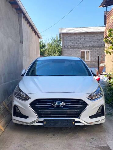 продаю авто с последующим выкупом: Hyundai Sonata: 2018 г., 2 л, Автомат, Газ, Седан