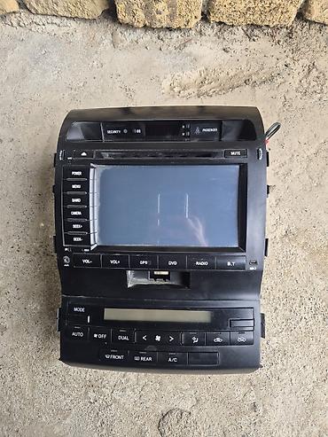 range rover az: Toyota Land Cruiser 200 üçün multimedia və iqlim idarəetmə paneli — 1