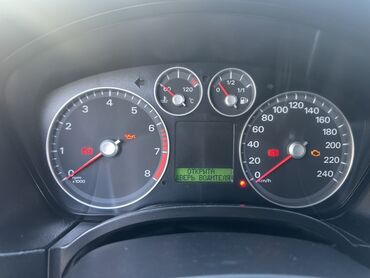 Ford: Ford Focus: 2007 г., 1.8 л, Механика, Бензин, Универсал — 6