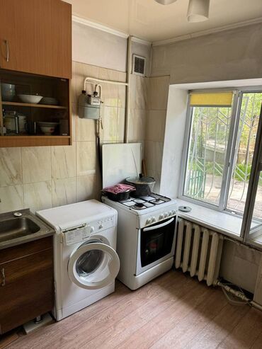 Продажа домов: 1 комната, 32 м², 104 серия, 1 этаж, Евроремонт