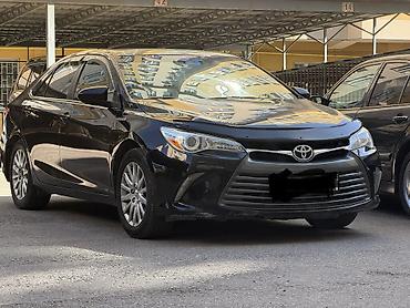 byd e1: Toyota Camry: 2016 г., Гибрид — 7