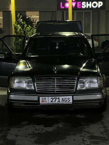 сиденья на спринтер: Mercedes-Benz E-Class: 1994 г., 3.2 л, Автомат, Газ, Седан