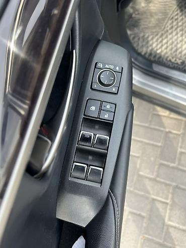 Lexus: Lexus NX: 2018 г., 2 л, Автомат, Бензин, Кроссовер — 4