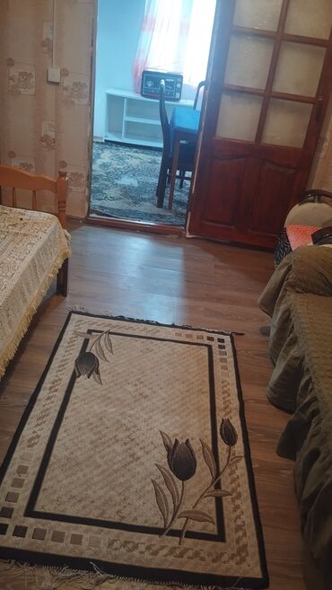 Uzunmüddətli kirayə mənzillər: NZS qəsəbəsində marşrut yoluna,məktəbə yaxın olan bütün əşyaları ilə — 2