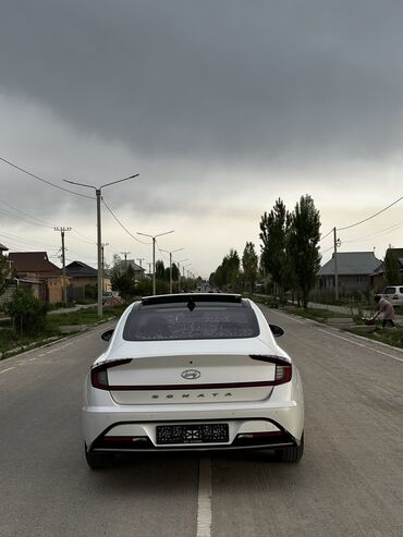 Hyundai: Hyundai Sonata: 2019 г., 2 л, Типтроник, Газ, Седан at lalafo.kg — 4 Hyundai: Hyundai Sonata: 2019 г., 2 л, Типтроник, Газ, Седан — 4