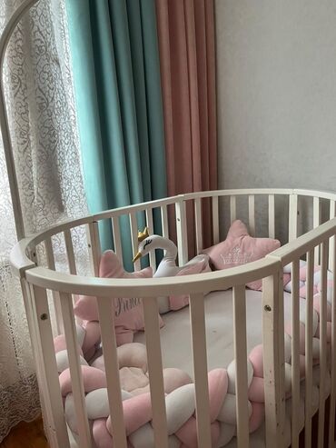 ortopedik döşek: Qız üçün, Yeni, Yumru, Beşik, Dəst ilə, Matras ilə