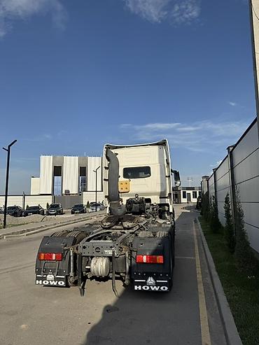 howo t5g: Тягач, Howo, 2020 г., Без прицепа — 3