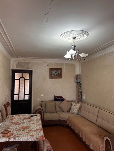 купить квартиру в локбатане: Bakı, Ceyranbatan, 3 otaqlı, Köhnə tikili, m. 20 Yanvar, 64 kv. m