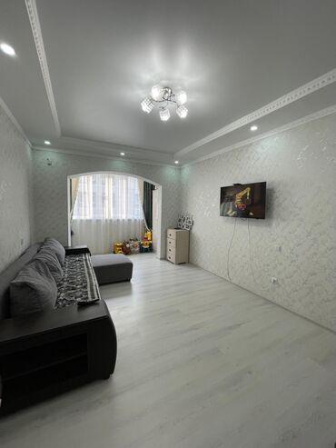 продаю квартиру в клубном доме: 1 комната, 45 м², 106 серия улучшенная, 7 этаж, Евроремонт
