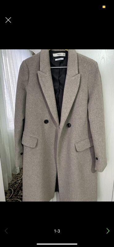 бежевое мужское пальто: Продаю почти новый 4тыс. Торг есть