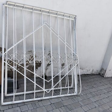 Taxta pəncərələr: Məhsul:2 ədəd metal pəncərə barmaqlığı – Rəng: ağ (boyalı) – Dizayn lalafo.az -da Taxta pəncərələr: Məhsul:2 ədəd metal pəncərə barmaqlığı – Rəng: ağ (boyalı) – Dizayn