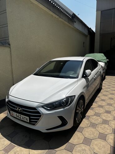 авто бу в рассрочку от частного лица: Hyundai Avante: 2017 г., 1.6 л, Автоматтык, Бензин, Седан