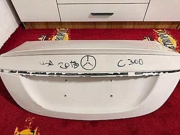 вмятина: Белая крышка багажника для Mercedes-Benz C-C-class w205 2018г имеется — 3