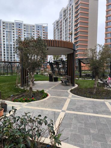 Günlük kirayə mənzillər: 3 otaqlı, Nərimanov r. r-nu — 21