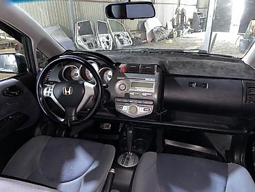 fit 2012: Honda Fit: 2008 г., 1.3 л, Автомат, Бензин, Хэтчбэк — 10
