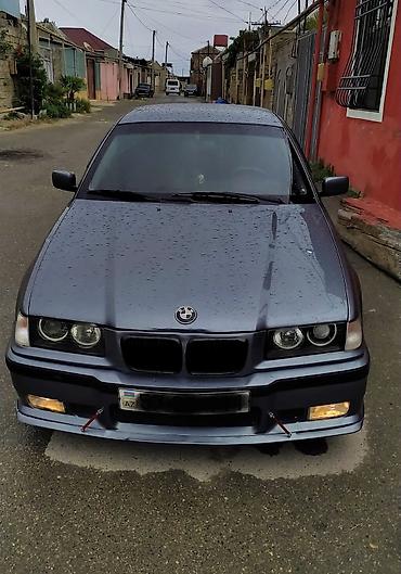 BMW: BMW 3 Series E36 sedan - Kuzov: 4 qapılı sedan, tünd boz rəng - M — 1