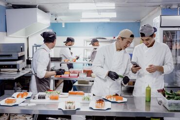 вакансии повар сушист: Требуется Повар : Сушист, Японская кухня, 1-2 года опыта