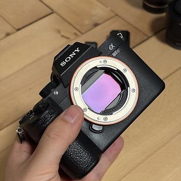 apple ipad 13: Sony Alpha a7 III (ILCE-7M3) tam kadr güzgüsüz fotoaparat gövdəsi - — 1