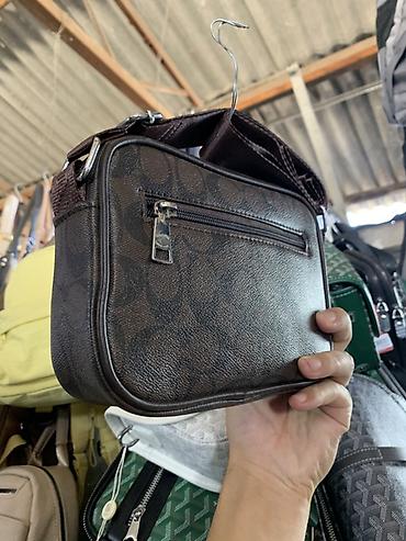 Классические сумки: Сумка через плечо COACH New York, компактная модель в фирменном — 2