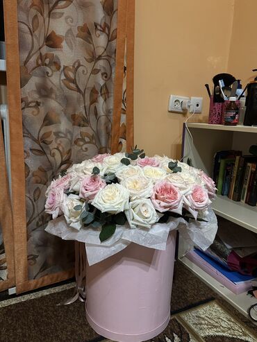 где можно купить цветы: Свежий Авторский букет от Donpion - Состав: розы насыщенно-розового