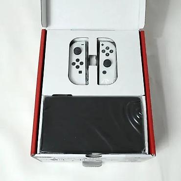 uticnica za ta pec: Uz konzolu dolazi: Tablet (konzola) Dock (postolje za TV) Joy-Con — 7