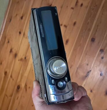 a 12 telefon: Maqnitol, Pioneer, RSA